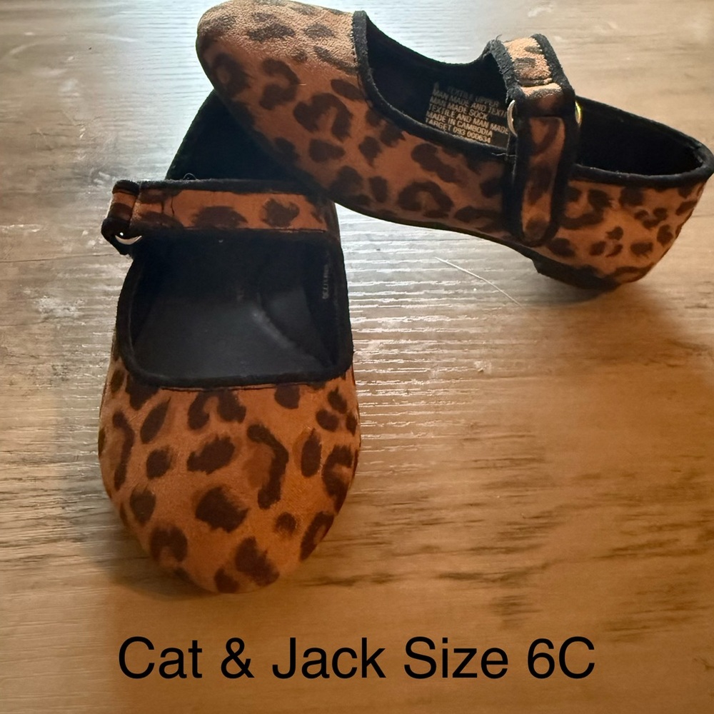 Cat & Jack Brown Leopard Kids Dress Shoes